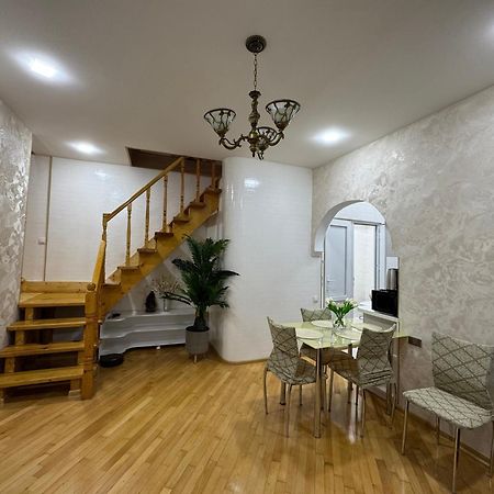 Tamuna Apartment Tbilisi Ngoại thất bức ảnh