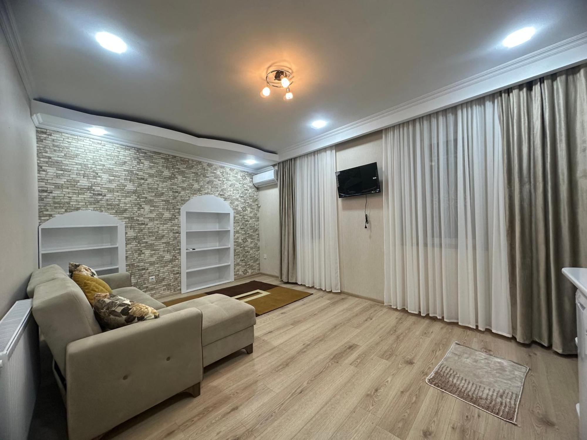 Tamuna Apartment Tbilisi Ngoại thất bức ảnh