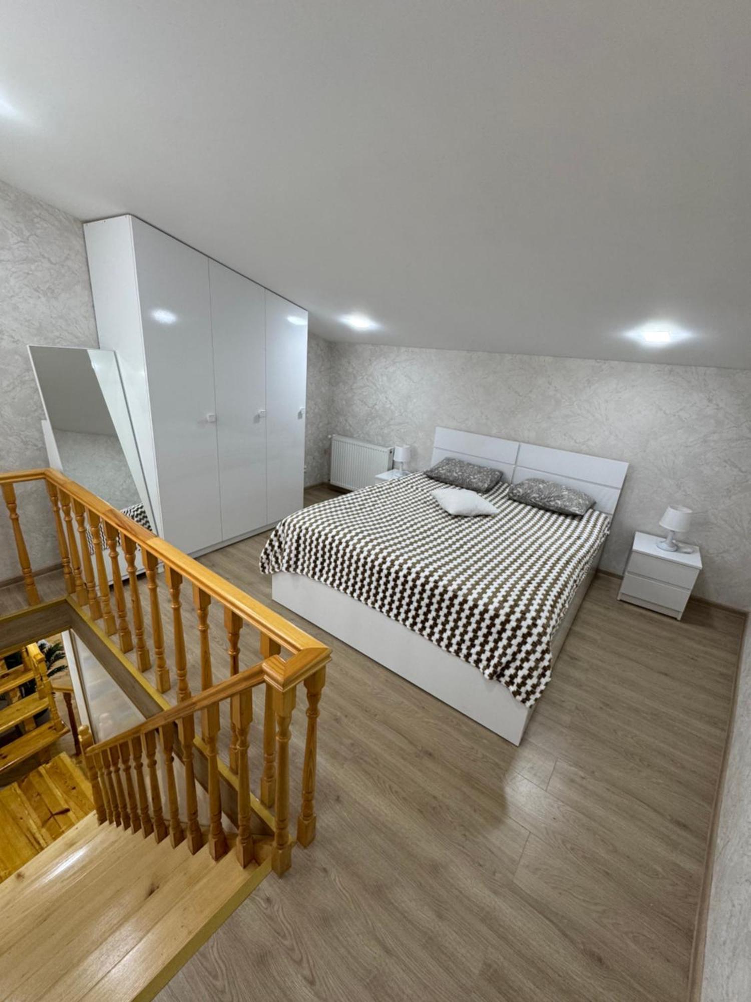 Tamuna Apartment Tbilisi Ngoại thất bức ảnh