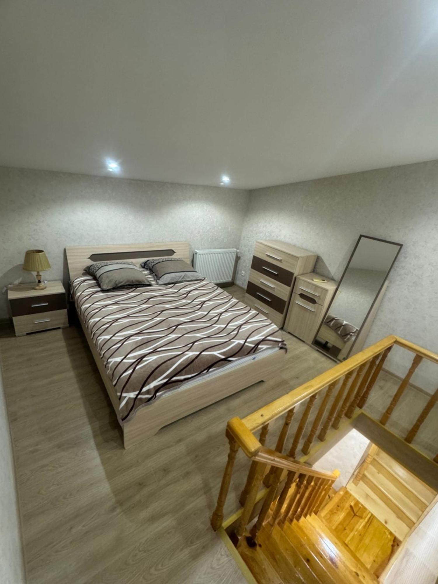 Tamuna Apartment Tbilisi Ngoại thất bức ảnh