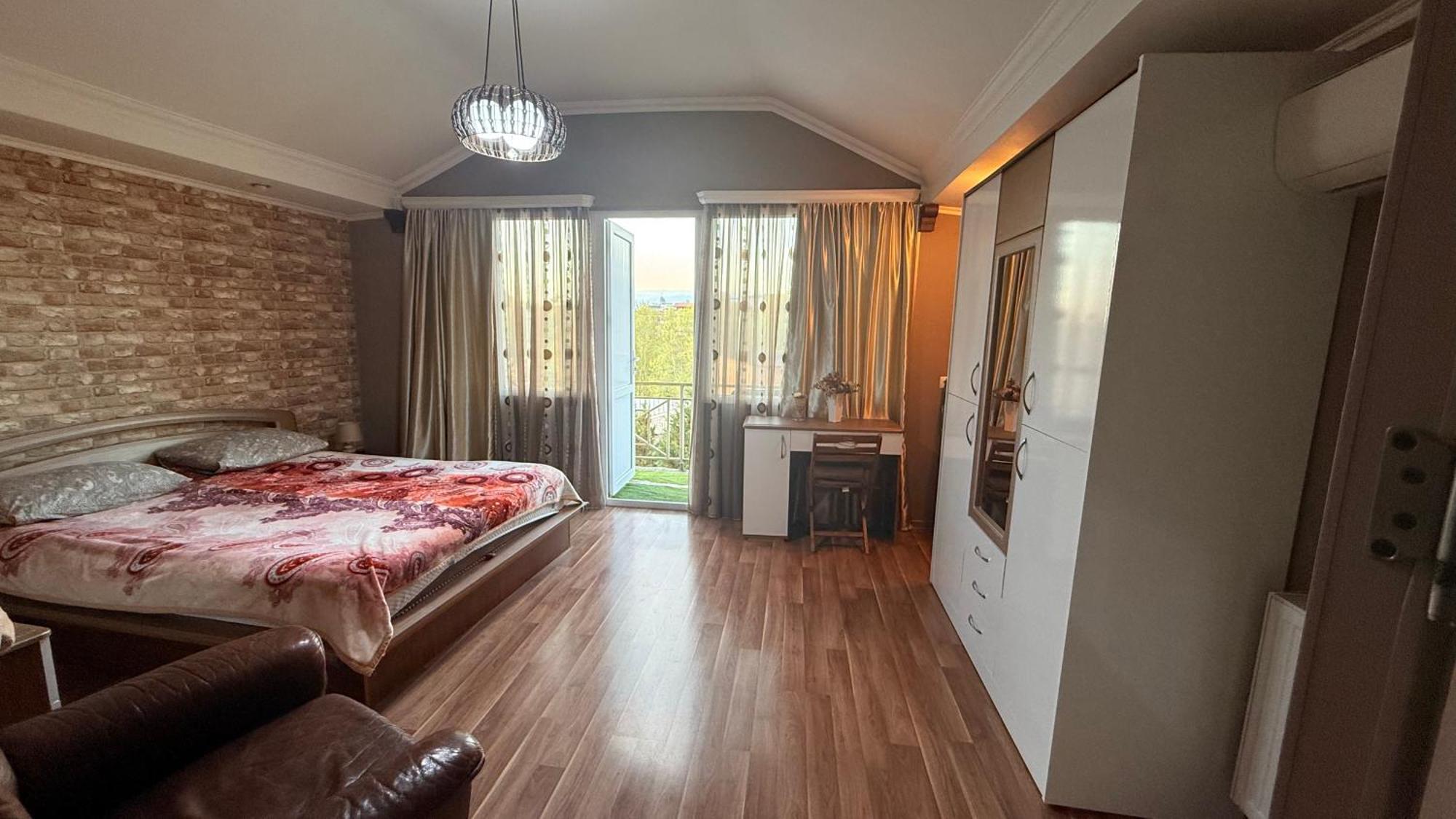 Tamuna Apartment Tbilisi Ngoại thất bức ảnh