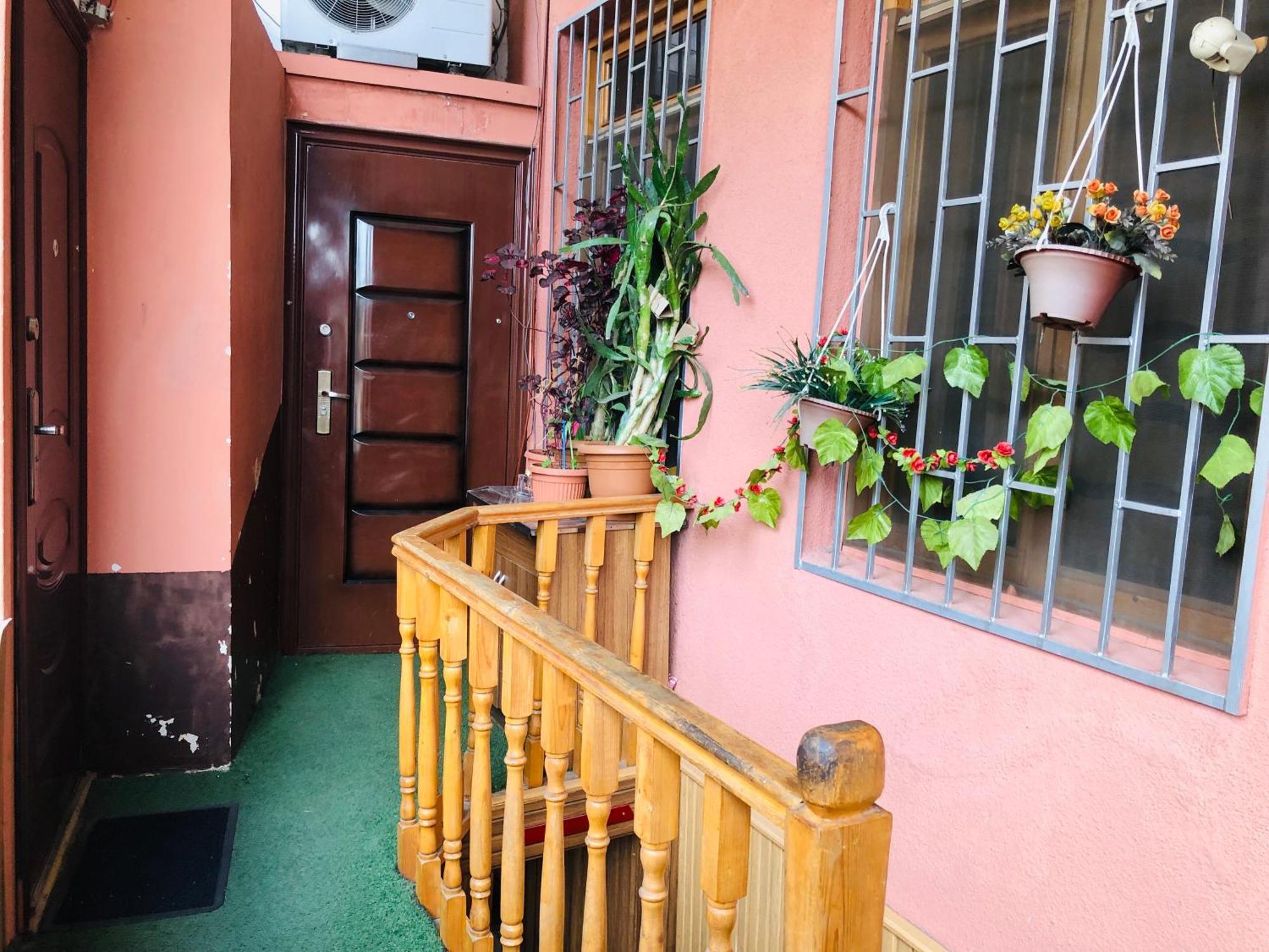 Tamuna Apartment Tbilisi Ngoại thất bức ảnh